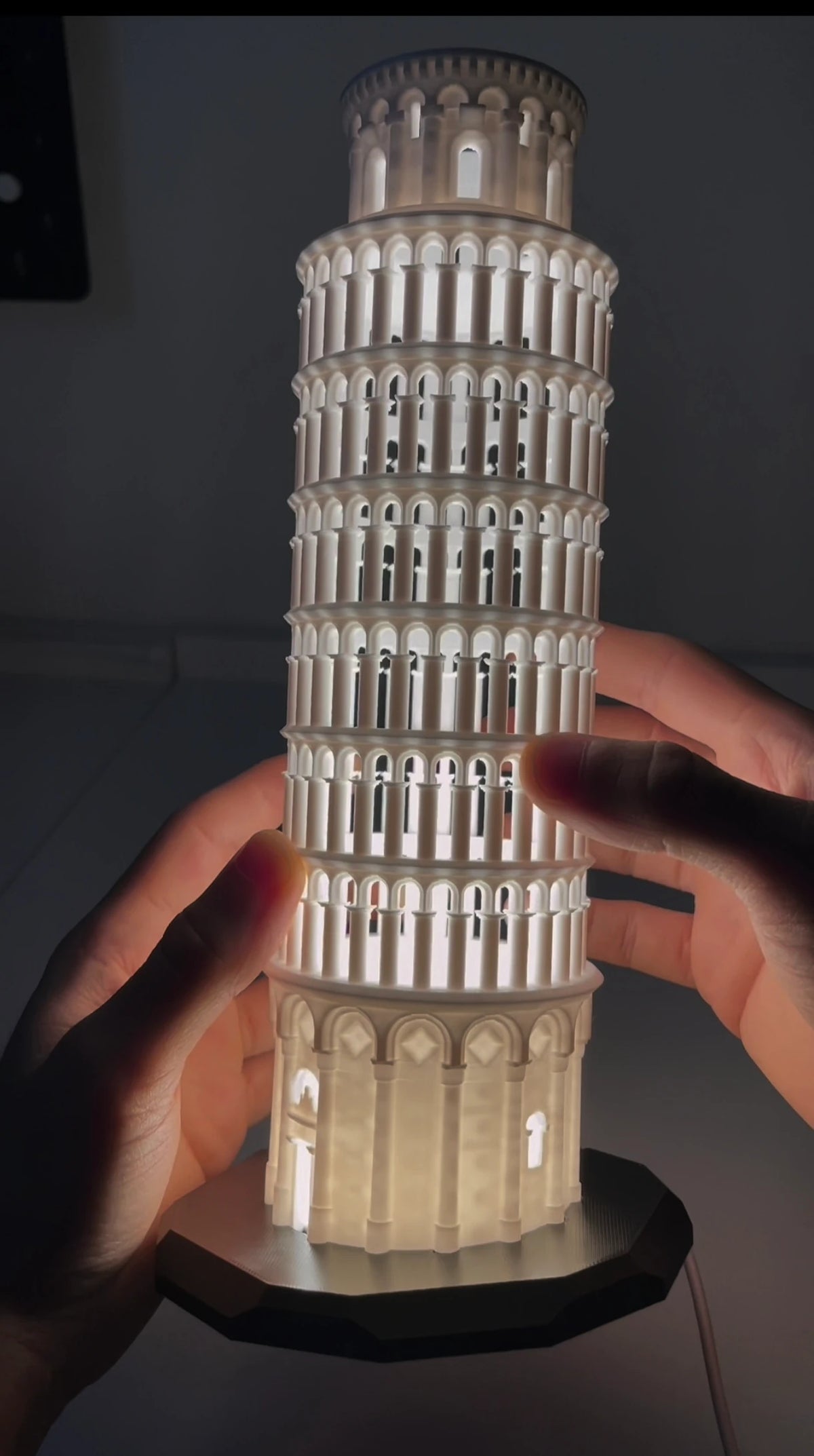 Pisa Kulesi Dekoratif Gece Lambası – USB LED Masa Lambası