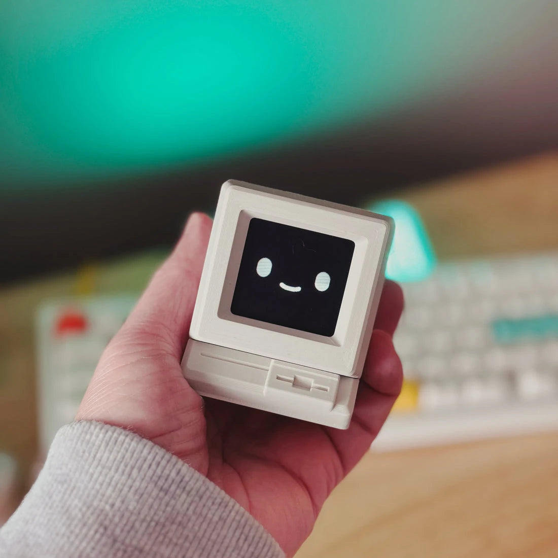 BYTE 90 Series 2 – Etkileşimli Retro Masaüstü Cihaz